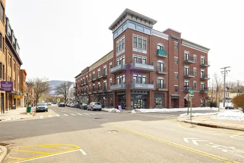 249 Main Street Beacon NY 12508