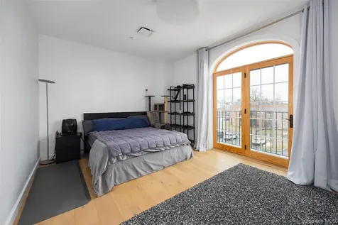 249 Main Street Beacon NY 12508