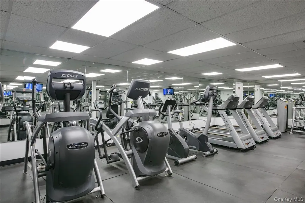 7-24 166th Street Beechhurst NY 11357