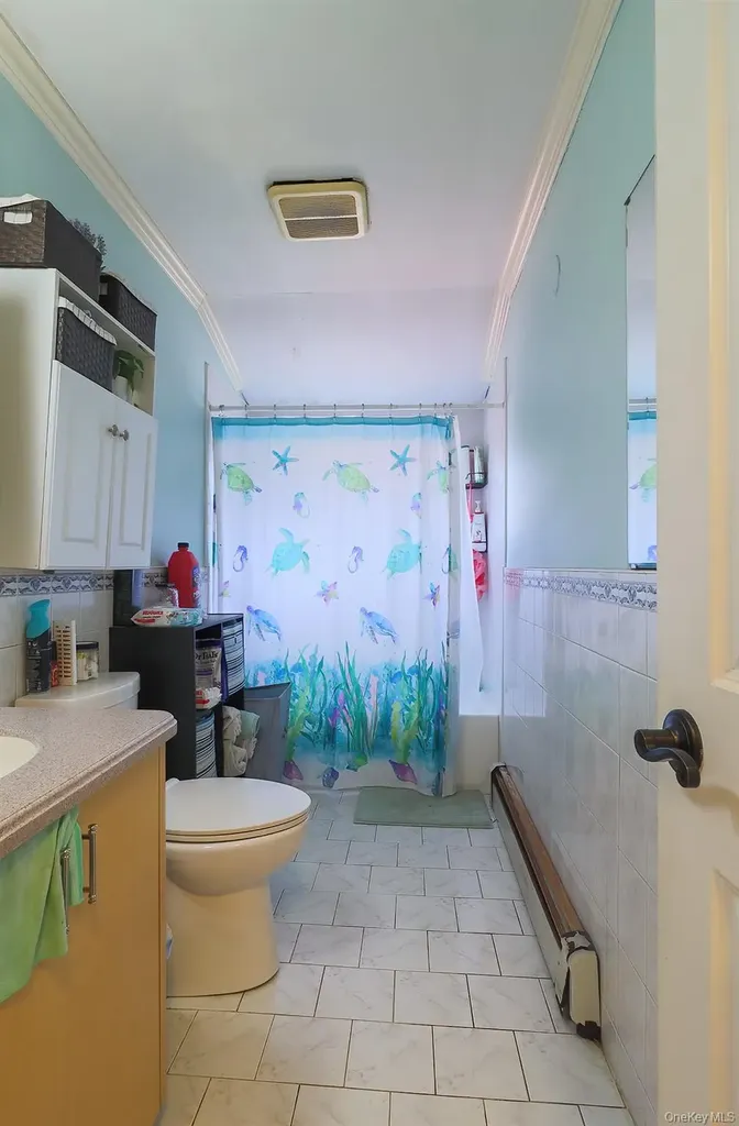 1081 Bay Shore Avenue Bay Shore NY 11706