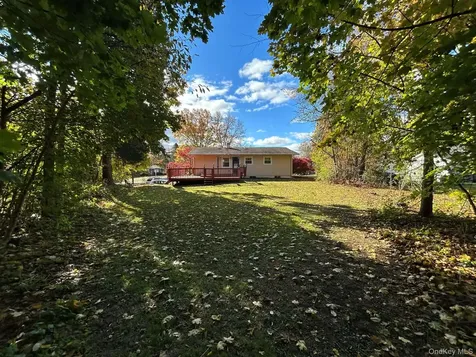 9 Sycamore Drive Hyde Park NY 12538