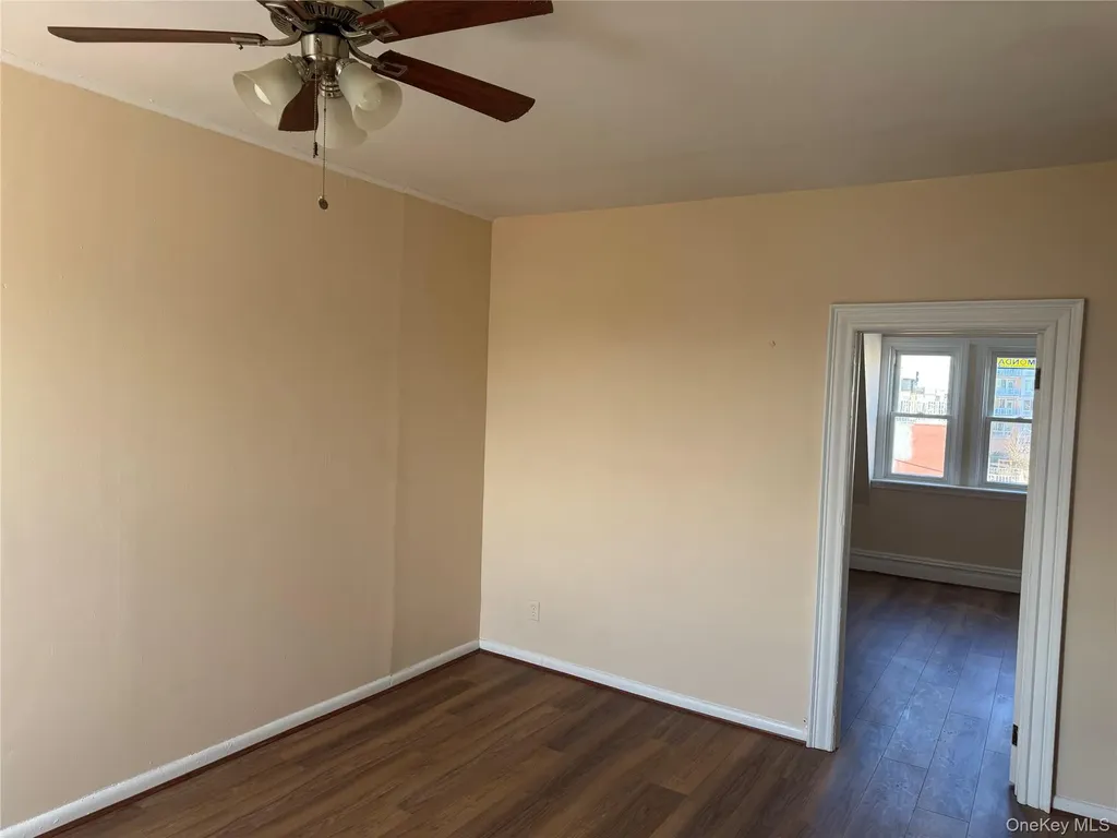776 Hewitt Bronx NY 10455