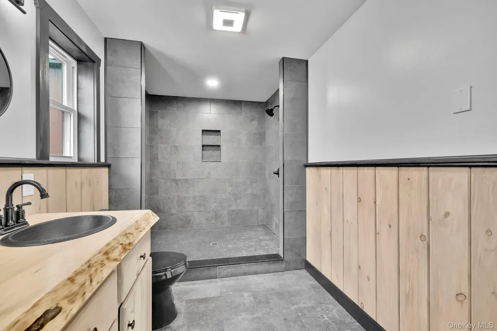 481 Dosen Road Middletown NY 10940