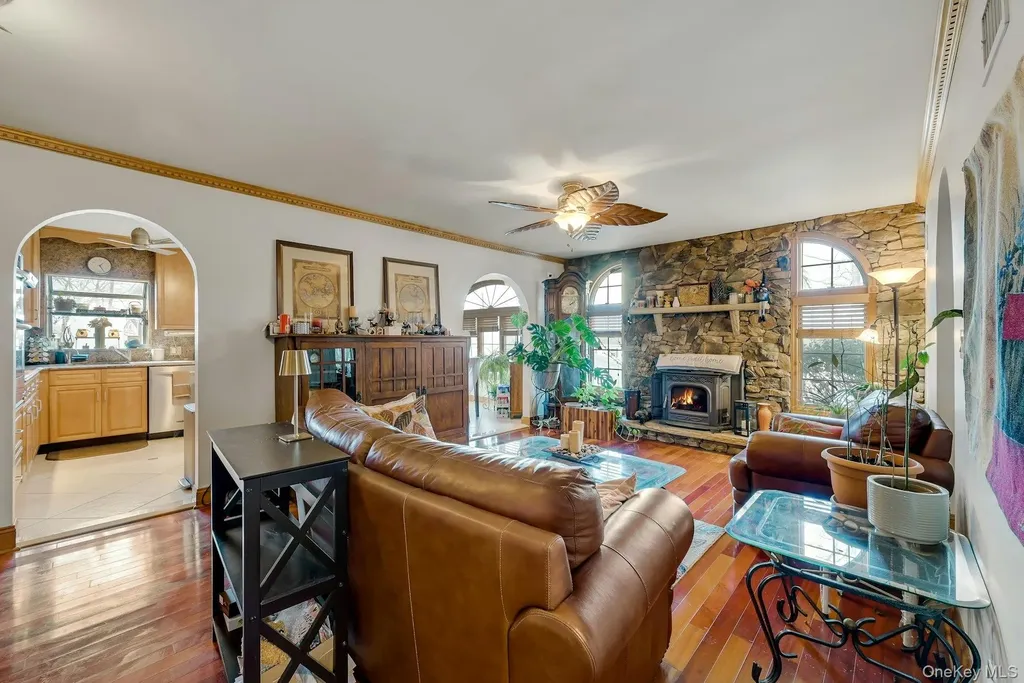 236 Valley Road Valley Cottage NY 10989