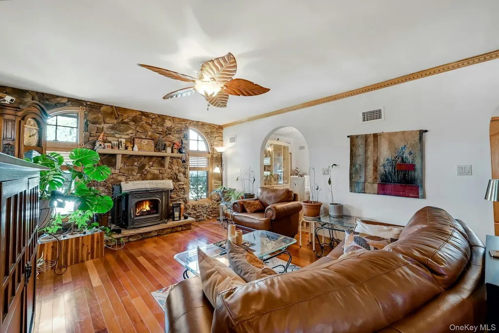 236 Valley Road Valley Cottage NY 10989