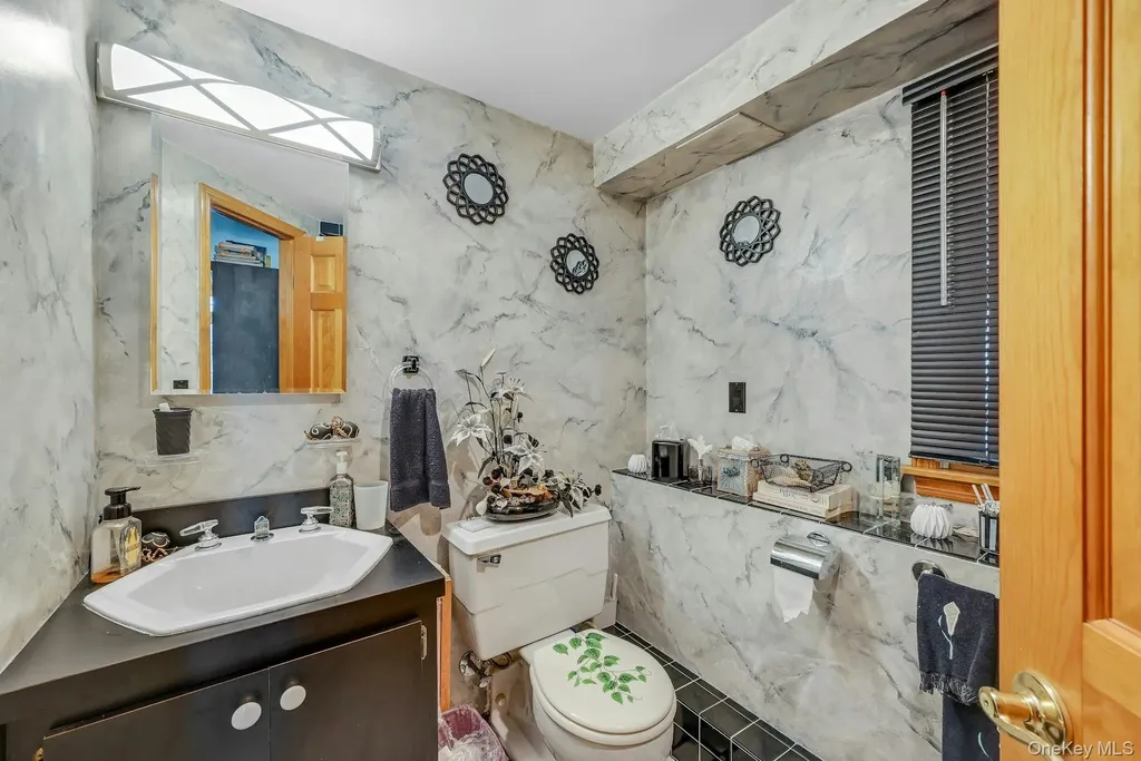 236 Valley Road Valley Cottage NY 10989