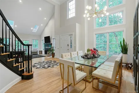 26 Agnew Farm Road Armonk NY 10504