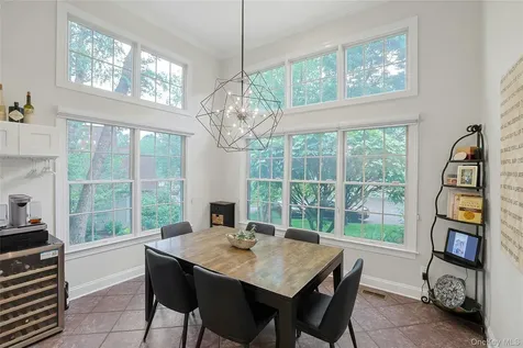 26 Agnew Farm Road Armonk NY 10504