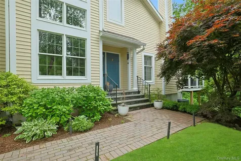 26 Agnew Farm Road Armonk NY 10504