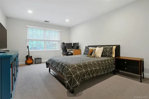26 Agnew Farm Road Armonk NY 10504