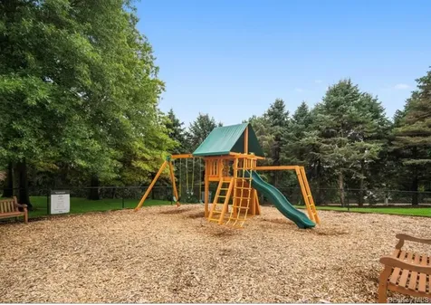 26 Agnew Farm Road Armonk NY 10504