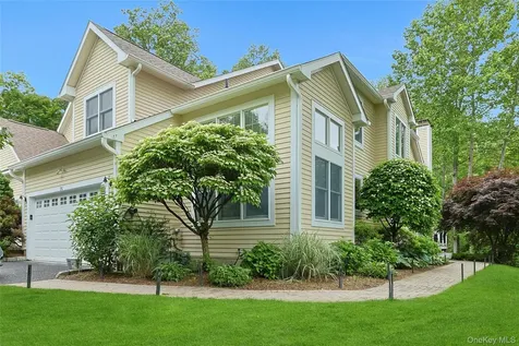 26 Agnew Farm Road Armonk NY 10504