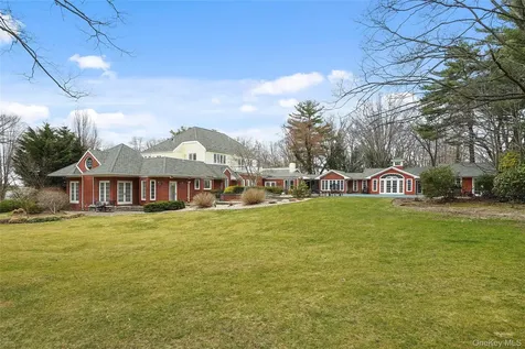 10 Hill Road Sands Point NY 11050