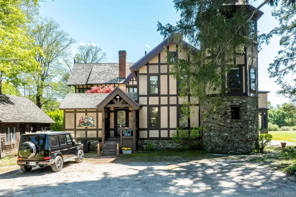 618 Quaker Hill Road Pawling NY 12564