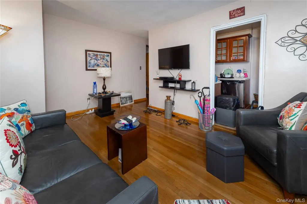 136-59 Jewel Avenue Flushing NY 11367