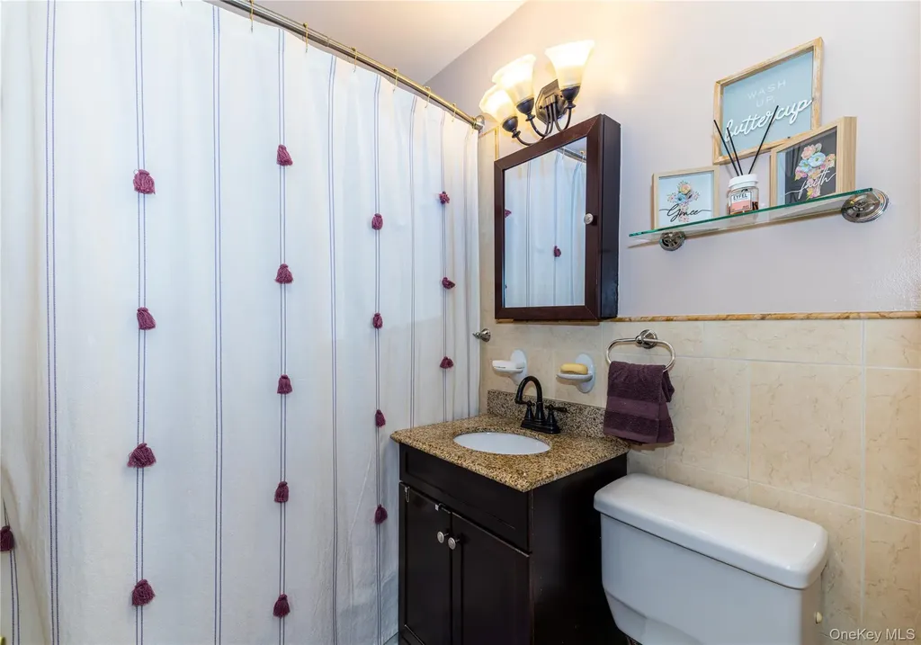 136-59 Jewel Avenue Flushing NY 11367