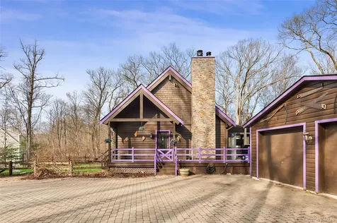 198 Hortontown Road Hopewell Junction NY 12533
