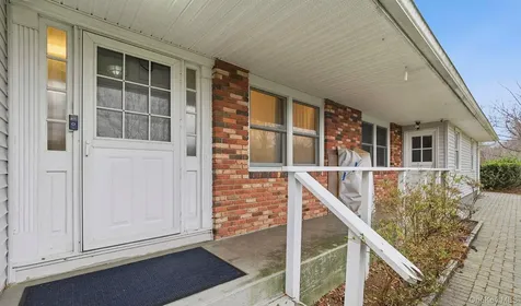33 Fulmar Road Mahopac NY 10541