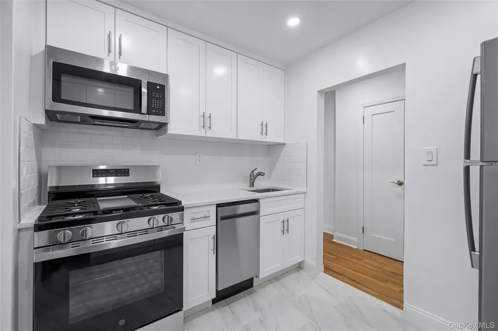 6535 Yellowstone Boulevard Forest Hills NY 11375
