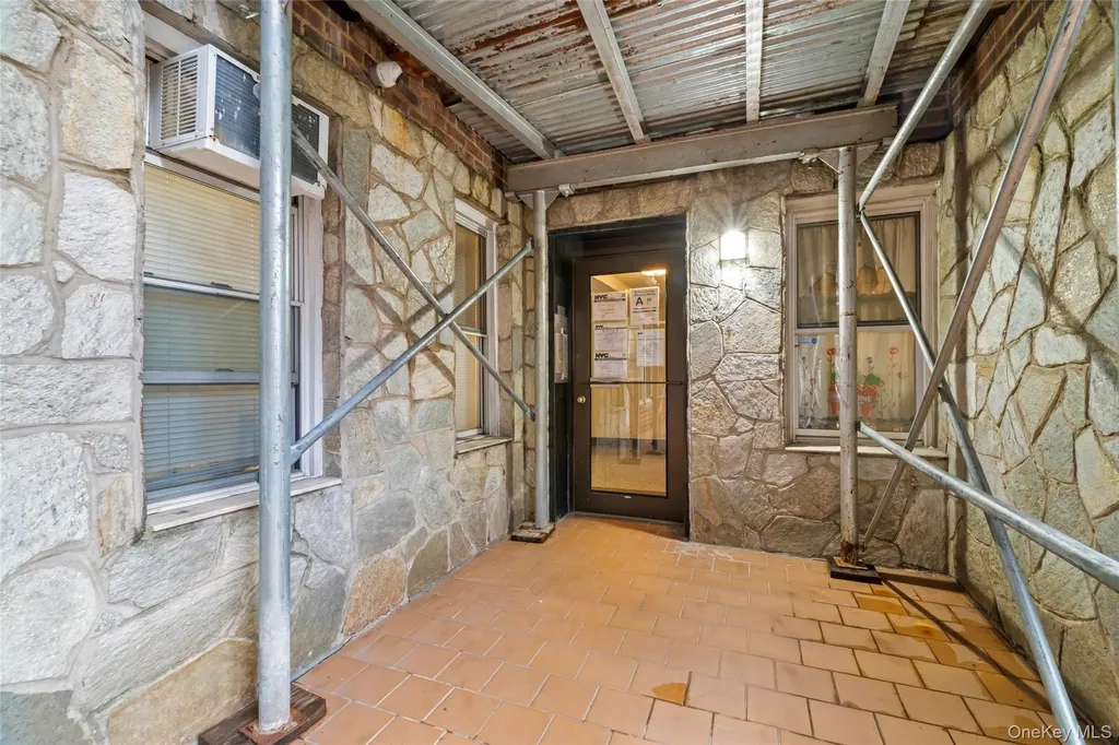 6535 Yellowstone Boulevard Forest Hills NY 11375