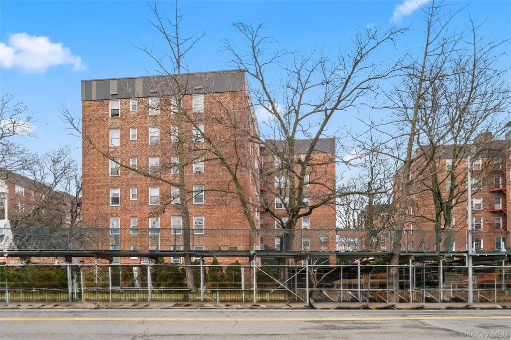 6535 Yellowstone Boulevard Forest Hills NY 11375