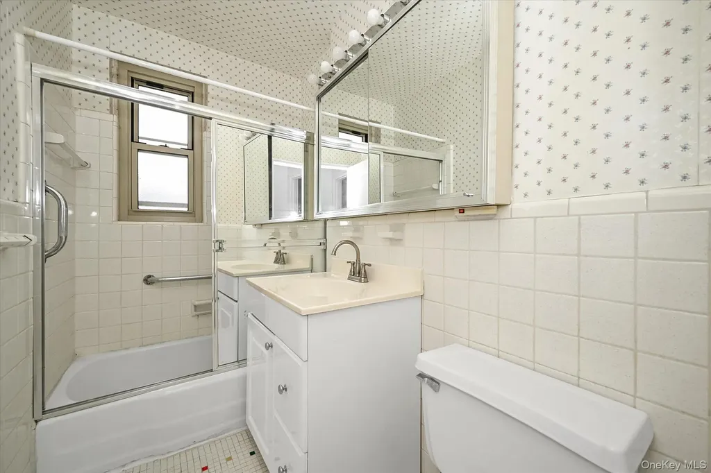 23-25 Bell Boulevard Bayside NY 11360