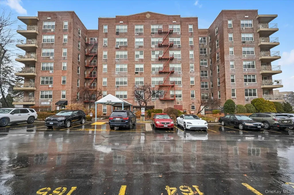 23-25 Bell Boulevard Bayside NY 11360