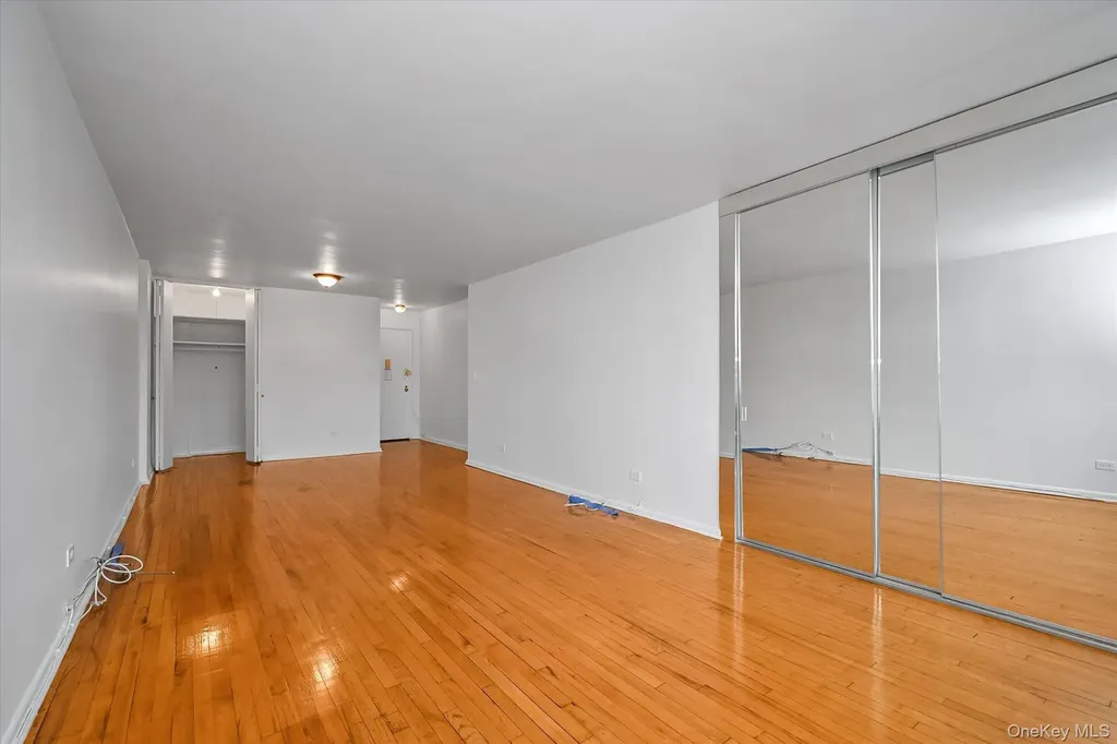 23-25 Bell Boulevard Bayside NY 11360