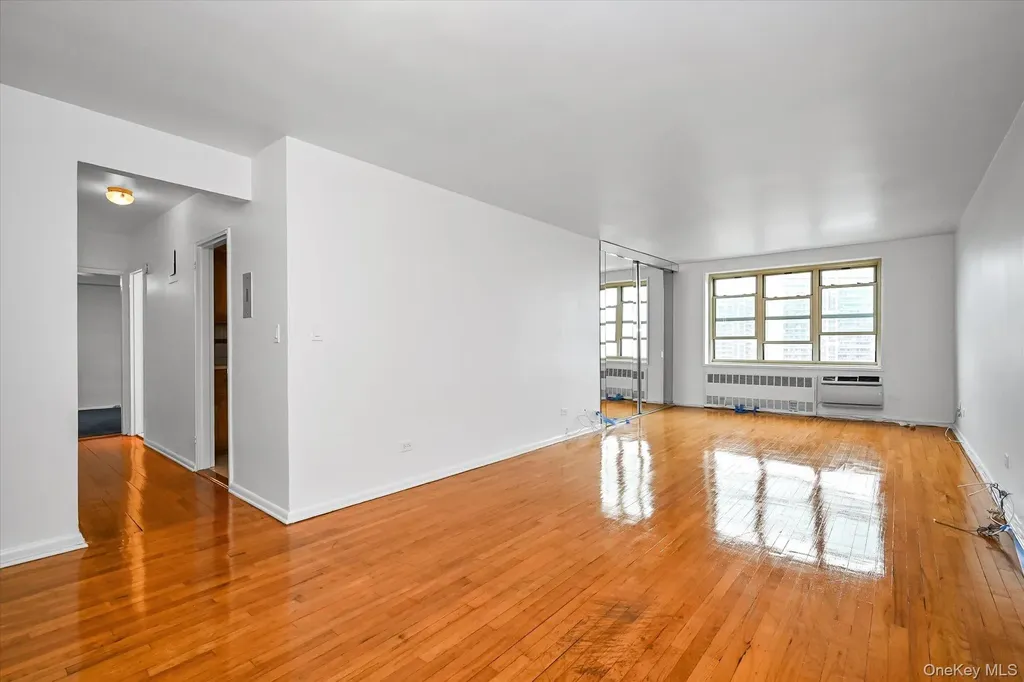 23-25 Bell Boulevard Bayside NY 11360