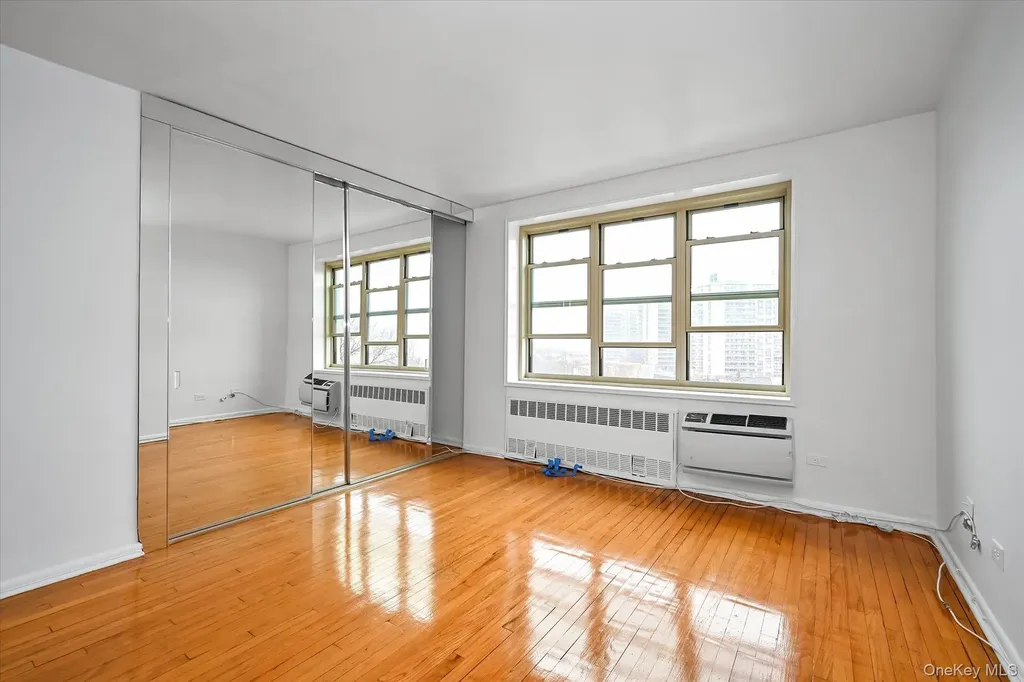 23-25 Bell Boulevard Bayside NY 11360
