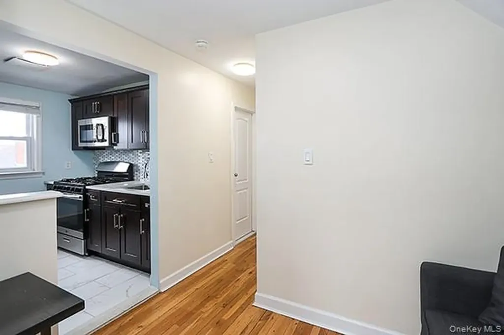 926 Second Avenue Franklin Square NY 11010