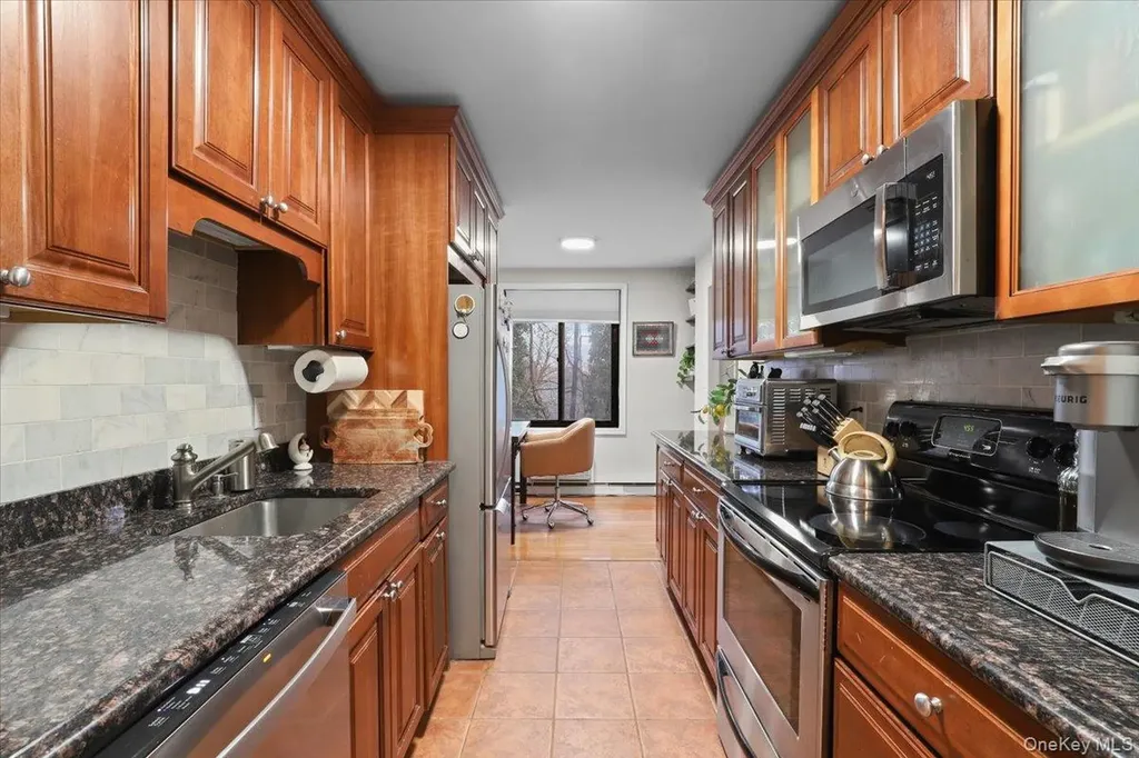 130 Colonial Parkway Yonkers NY 10710
