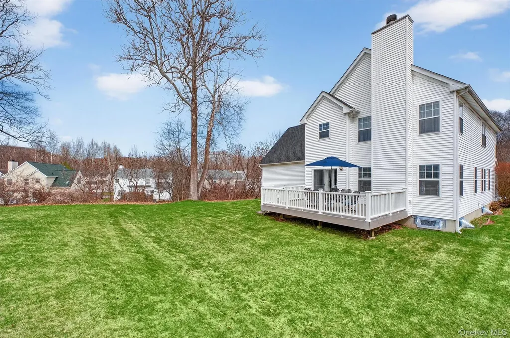 5 Sheldon Glen Poughquag NY 12570