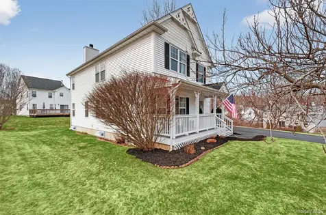 5 Sheldon Glen Poughquag NY 12570