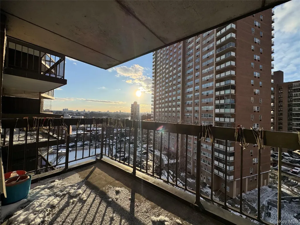 138-35 Elder Avenue Flushing NY 11355