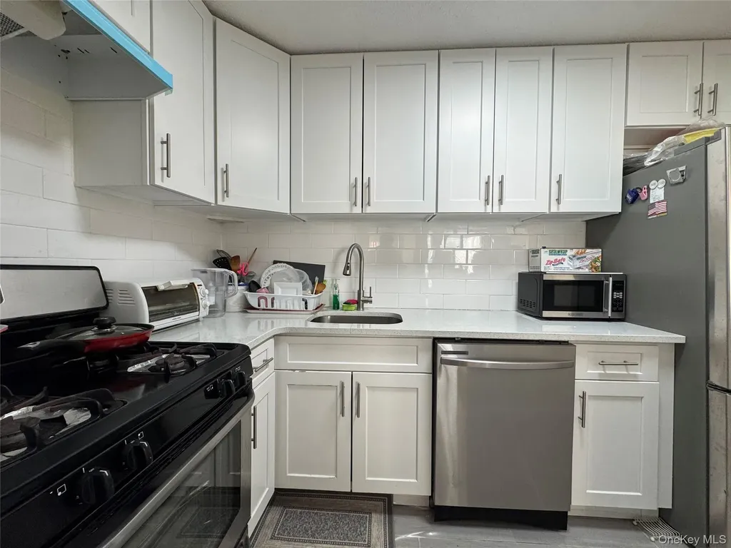 138-35 Elder Avenue Flushing NY 11355