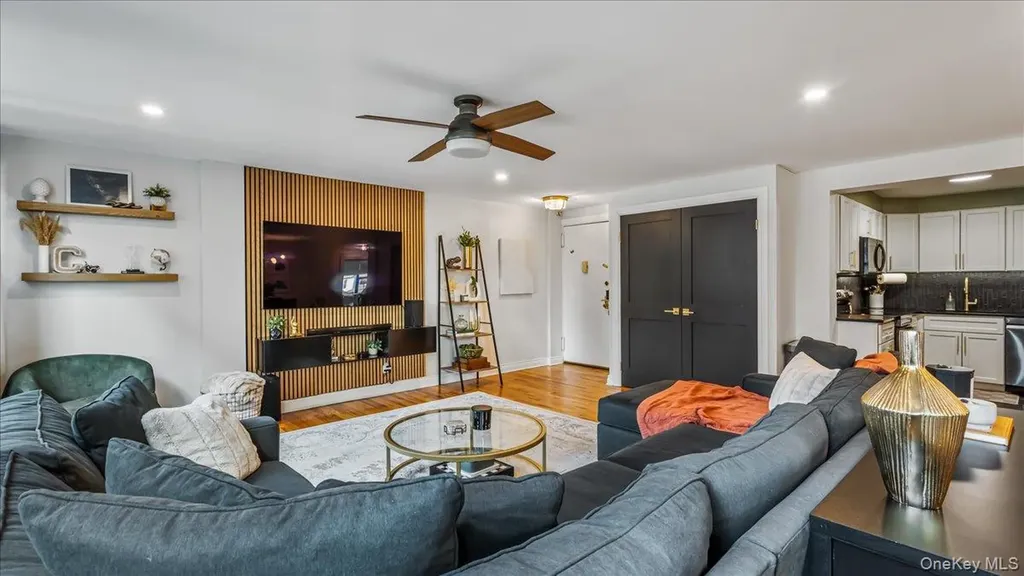 10-24 166th Street Beechhurst NY 11357