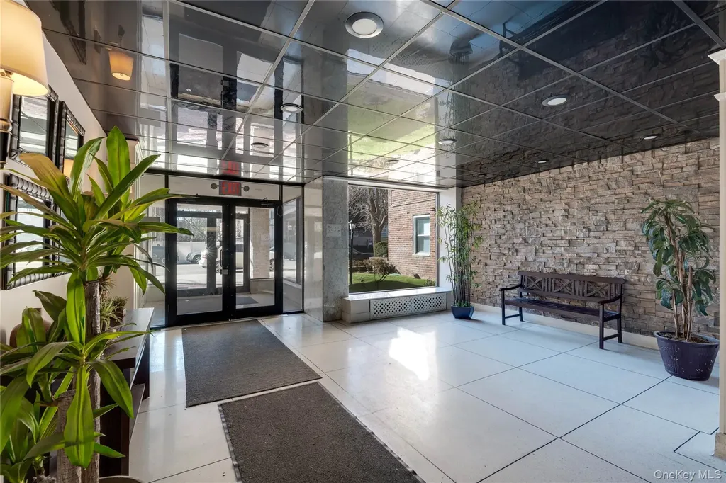 2711 Avenue X Brooklyn NY 11235