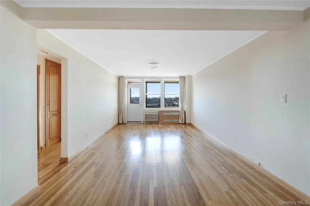 2711 Avenue X Brooklyn NY 11235