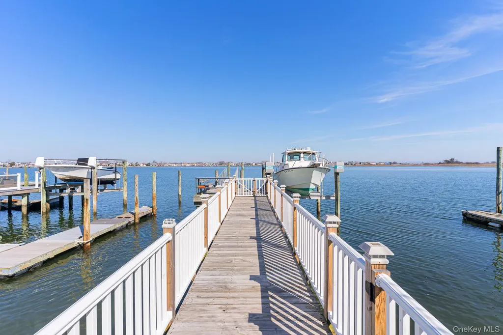3433 Bay Front Place Baldwin NY 11510