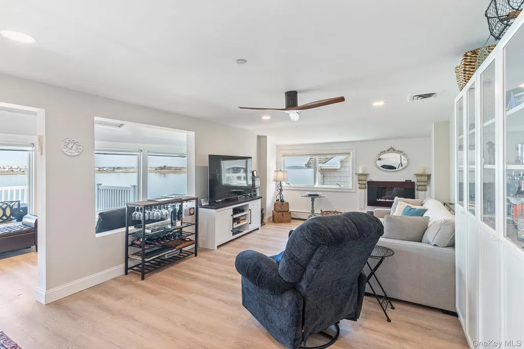 3433 Bay Front Place Baldwin NY 11510