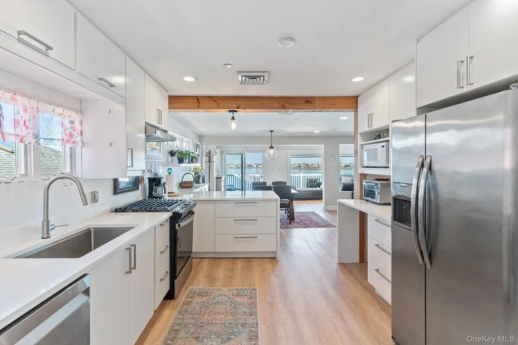 3433 Bay Front Place Baldwin NY 11510