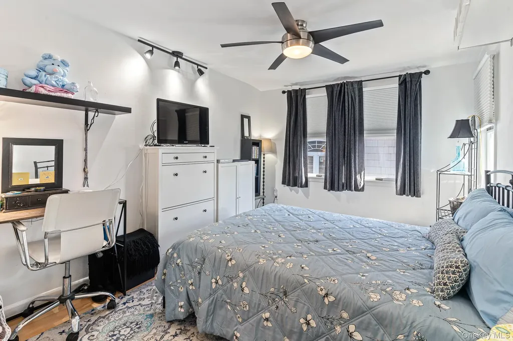 3433 Bay Front Place Baldwin NY 11510