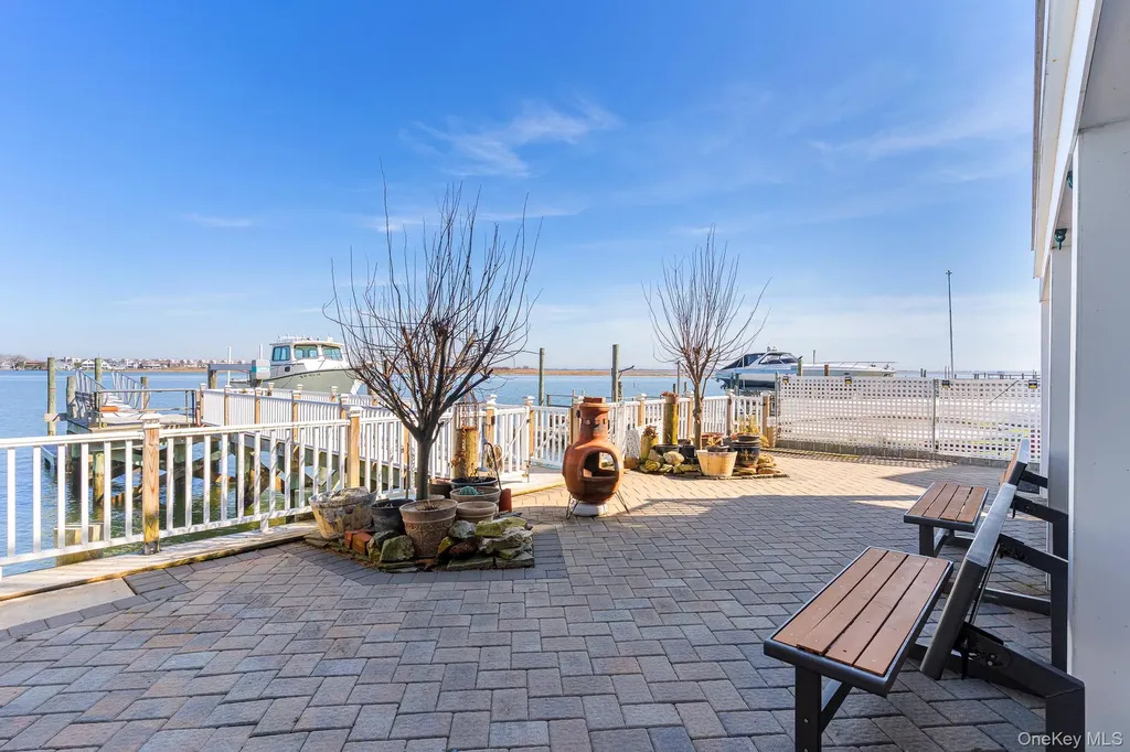 3433 Bay Front Place Baldwin NY 11510