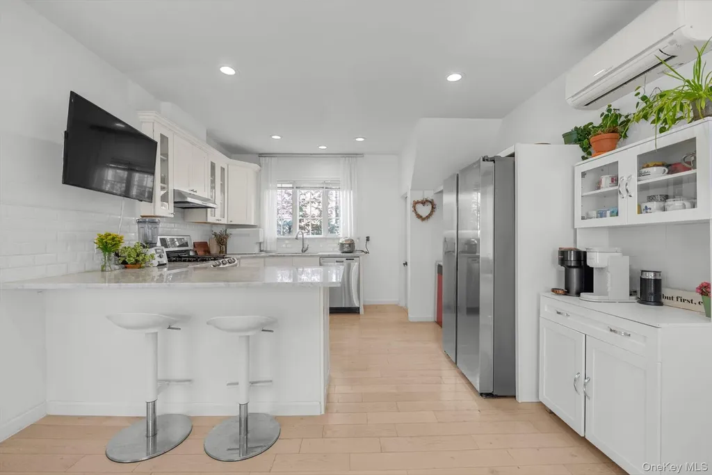39-12 215th Place Bayside NY 11361