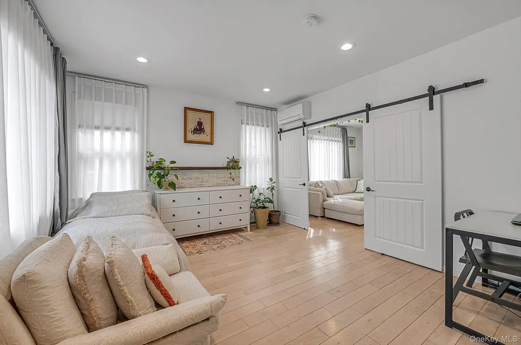 39-12 215th Place Bayside NY 11361