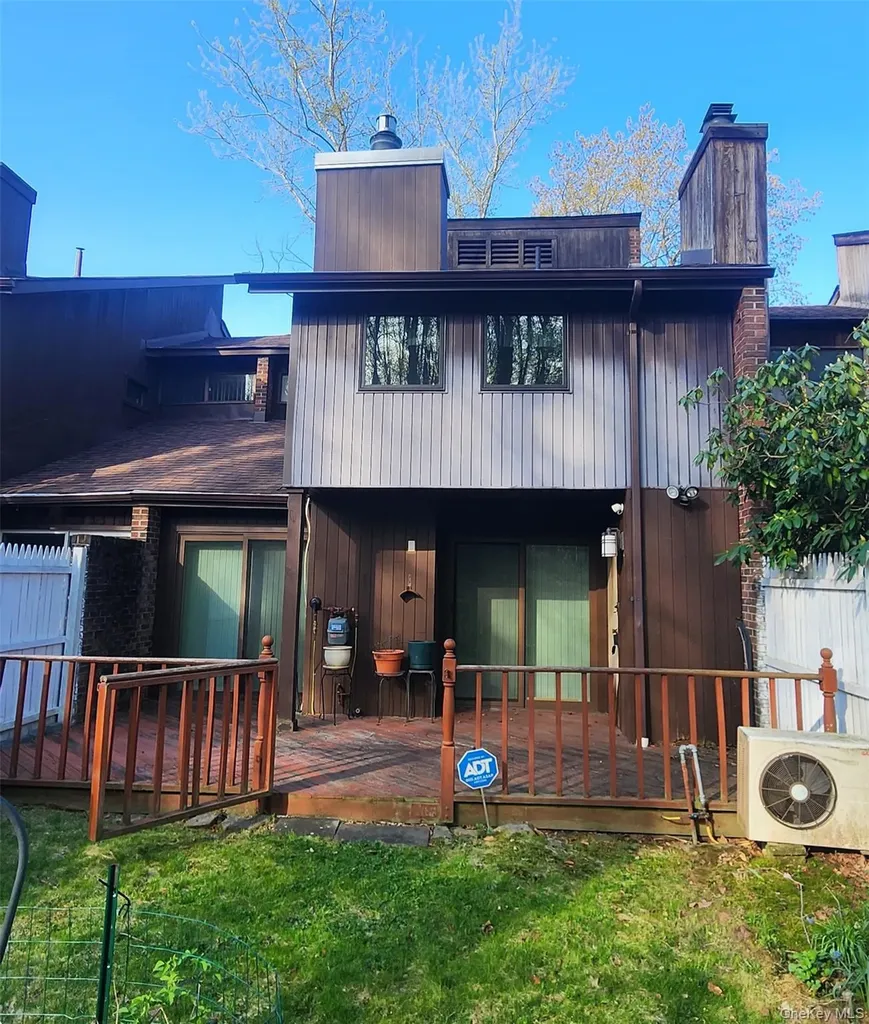 7 Cedar Park Monticello NY 12701