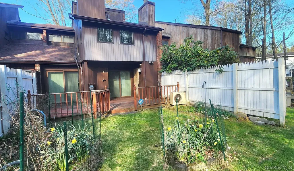 7 Cedar Park Monticello NY 12701