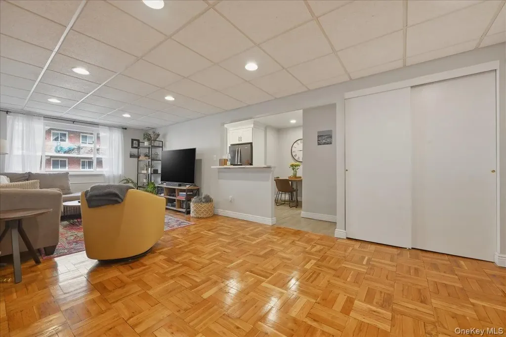 200 Atlantic Avenue Lynbrook NY 11563