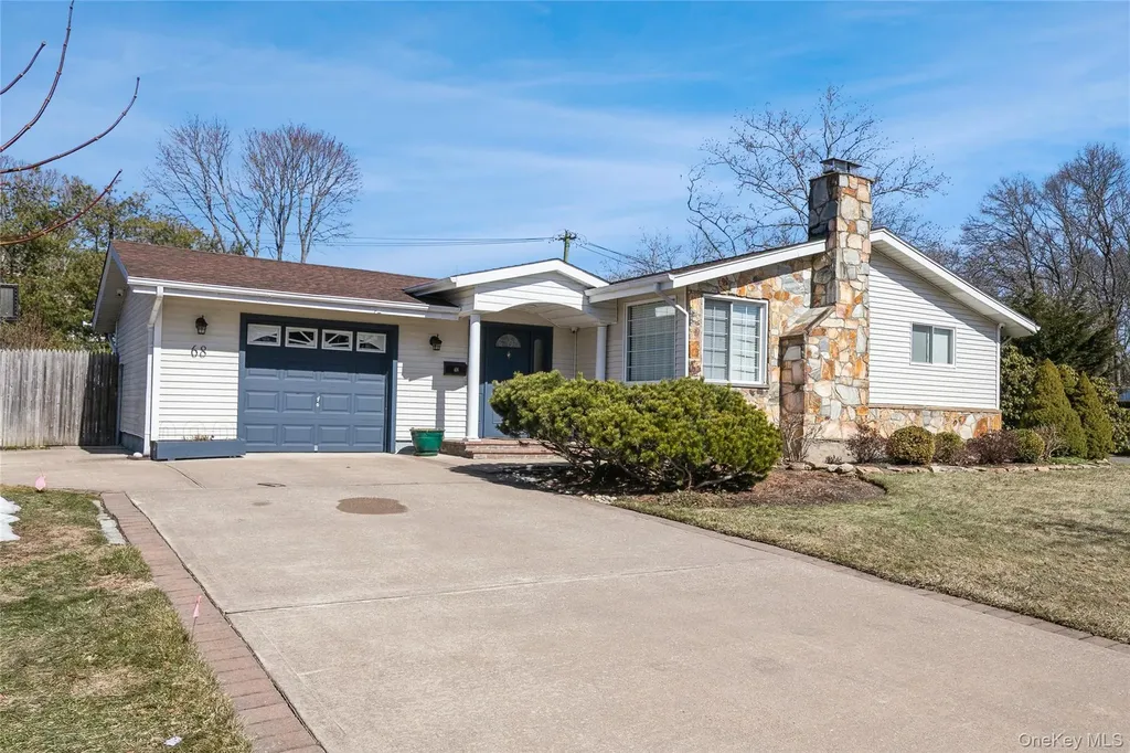 68 Lauren Avenue Dix Hills NY 11746
